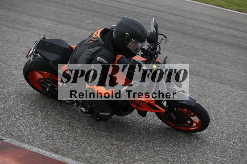 Archiv-2025/10 23.04.2025 Cornu Master School ADR/rot-rouge/20